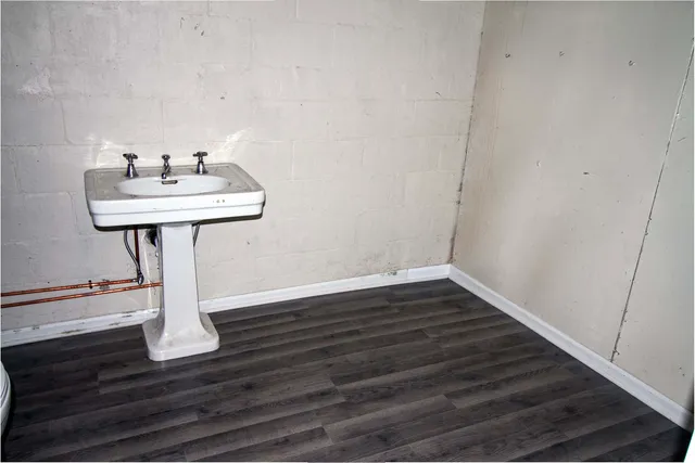 $309,900 | 510 North Raynor Avenue, Joliet, IL 60435