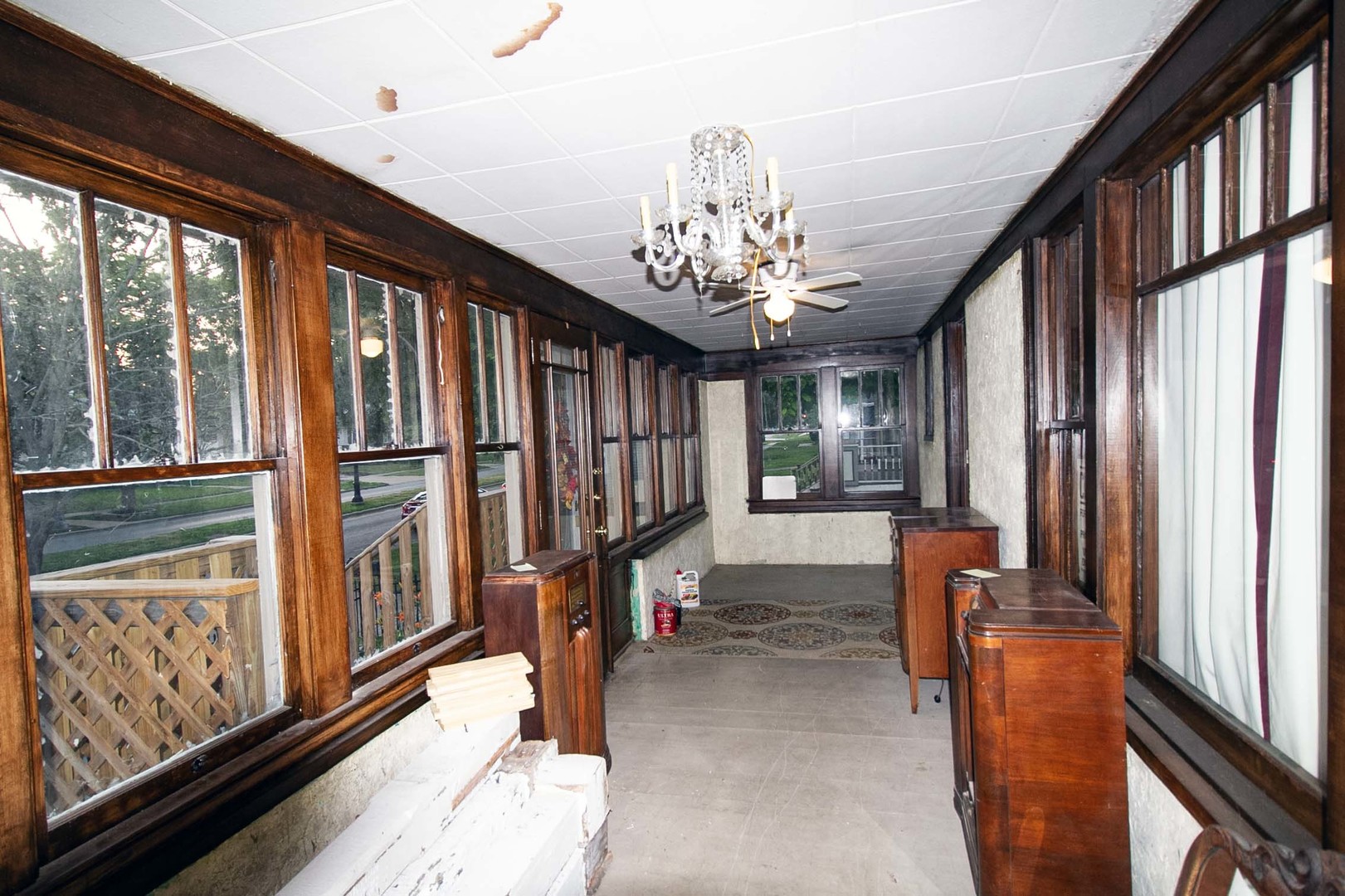 510 North Raynor Avenue Joliet, IL 60435 - Photo 6 of 25