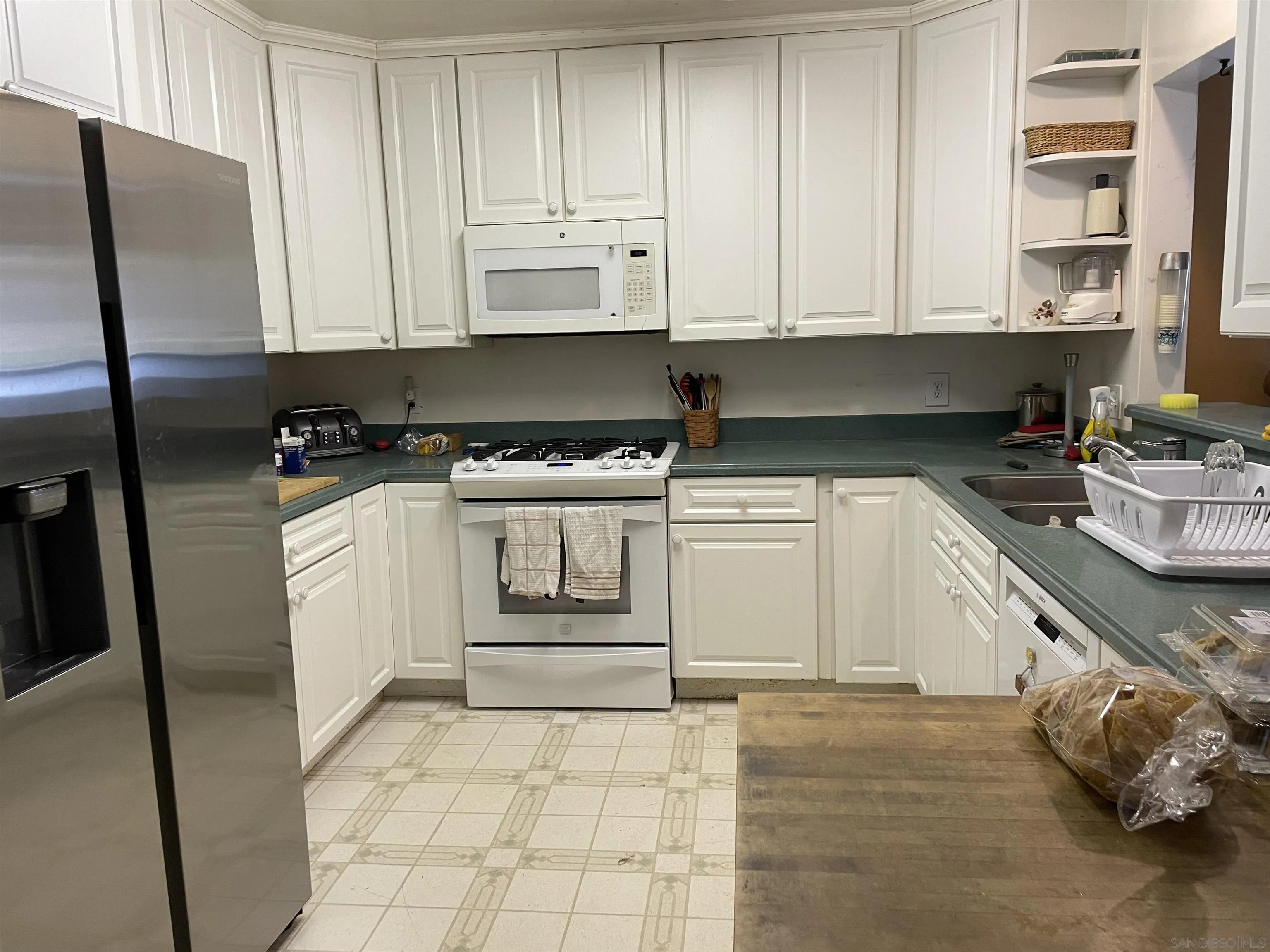 3405 Scenic Terrace Spring Valley, CA 91978 - Photo 6 of 14 Gallery Image 6