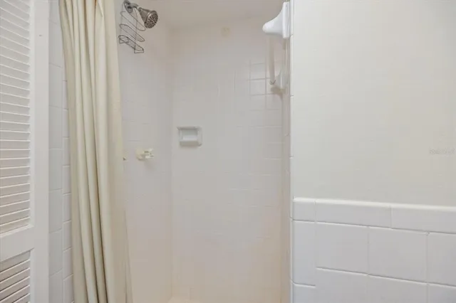 a close up of a shower