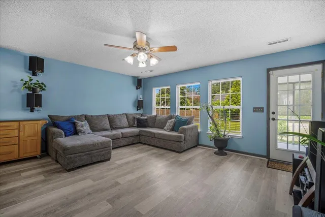 $413,000 | 406 Brookfield Lane, Goose Creek, SC 29445