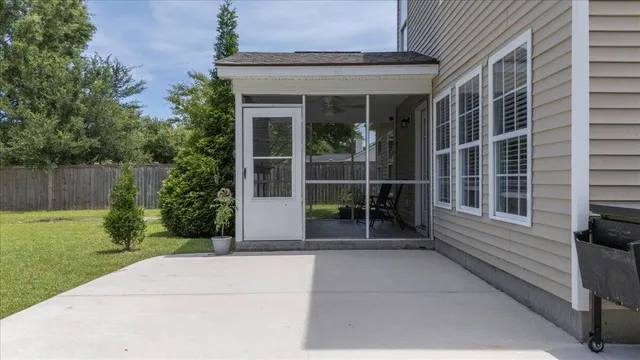 $413,000 | 406 Brookfield Lane, Goose Creek, SC 29445