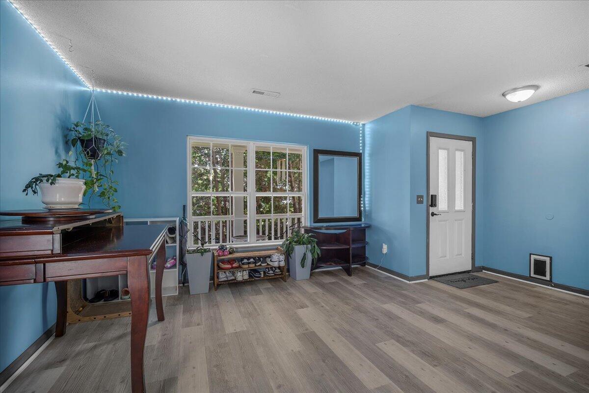 406 Brookfield Lane Goose Creek, SC 29445 - Photo 8 of 50 08-406 Brookfield Lane-32