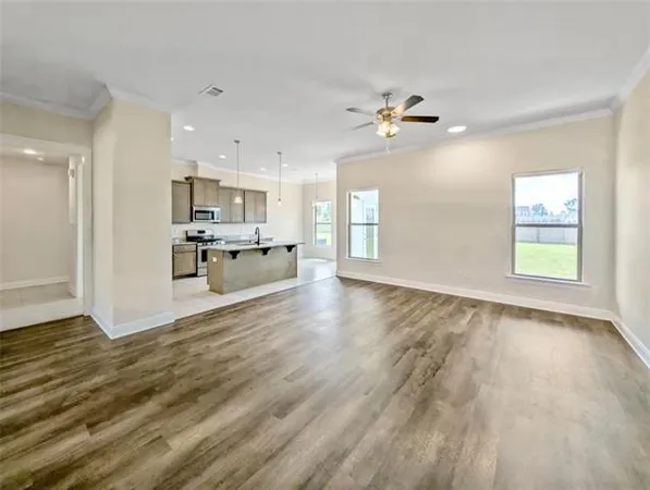 $412,125 | 9508 East Terran Lane, Waggaman, LA 70094