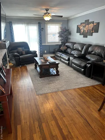 $359,000 | 3110 Wilshire Lane, Unit 3110, Oakdale, NY 11769