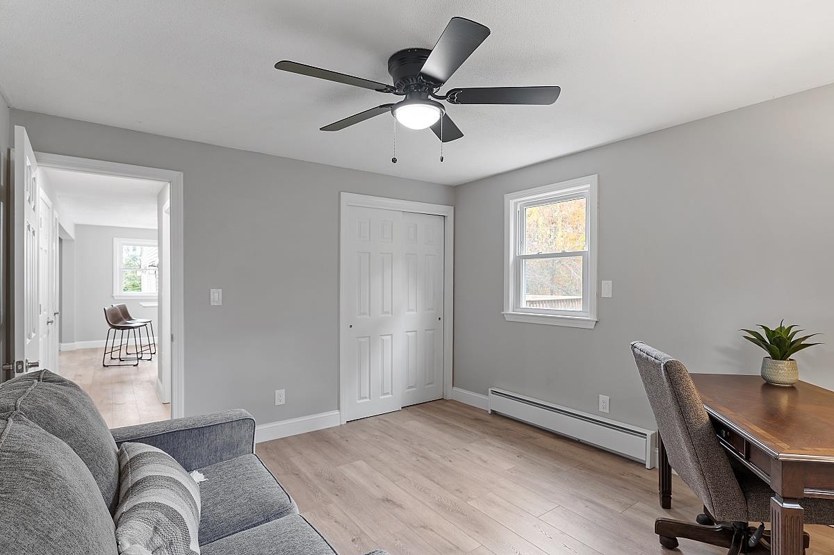 23 Floyd Road Derry, NH 03038 - Photo 11 of 40