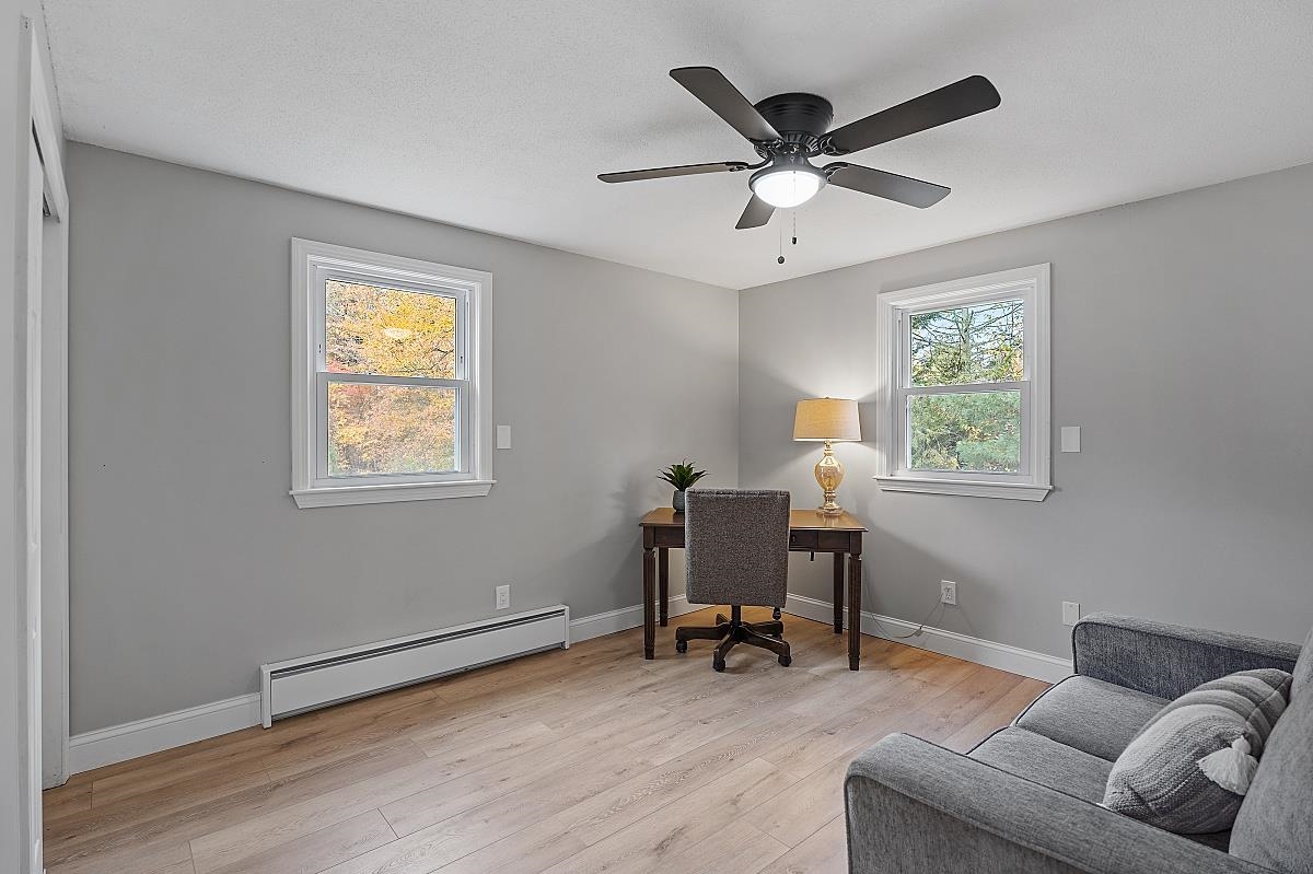 23 Floyd Road Derry, NH 03038 - Photo 12 of 40