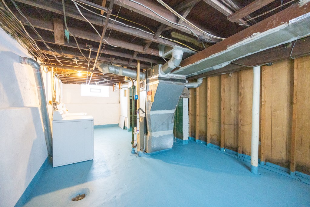 204 Salisbury Street Rochester, NY 14609 - Photo 25 of 33