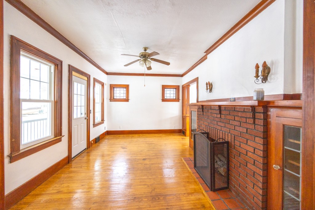 204 Salisbury Street Rochester, NY 14609 - Photo 7 of 33