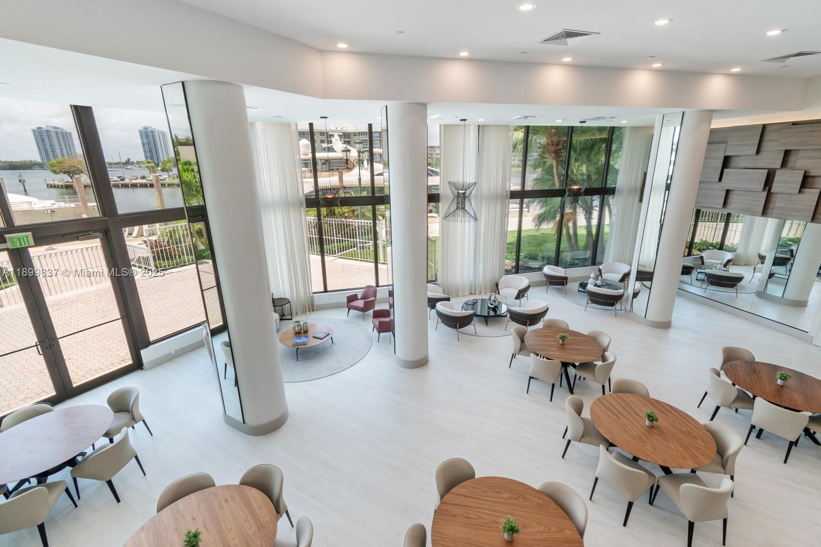 1000 East Island Boulevard, Unit 2511 Aventura, FL 33160 - Photo 29 of 34