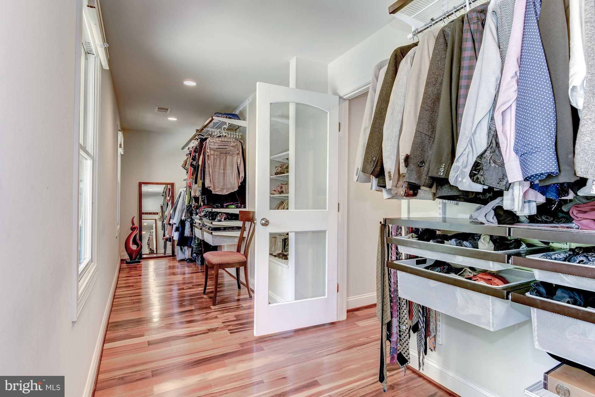 1523 Blue Meadow Road Potomac, MD 20854 - Photo 16 of 29 Fabulous His