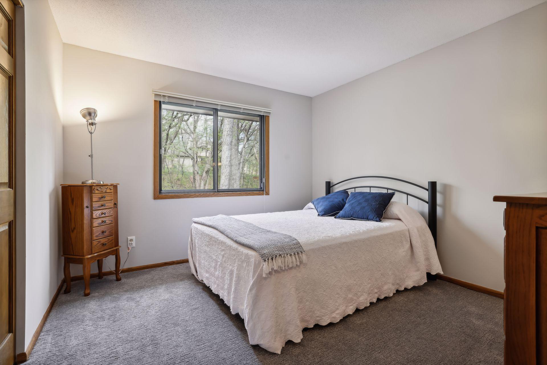 10120 Amsden Way Eden Prairie, MN 55347 - Photo 31 of 46