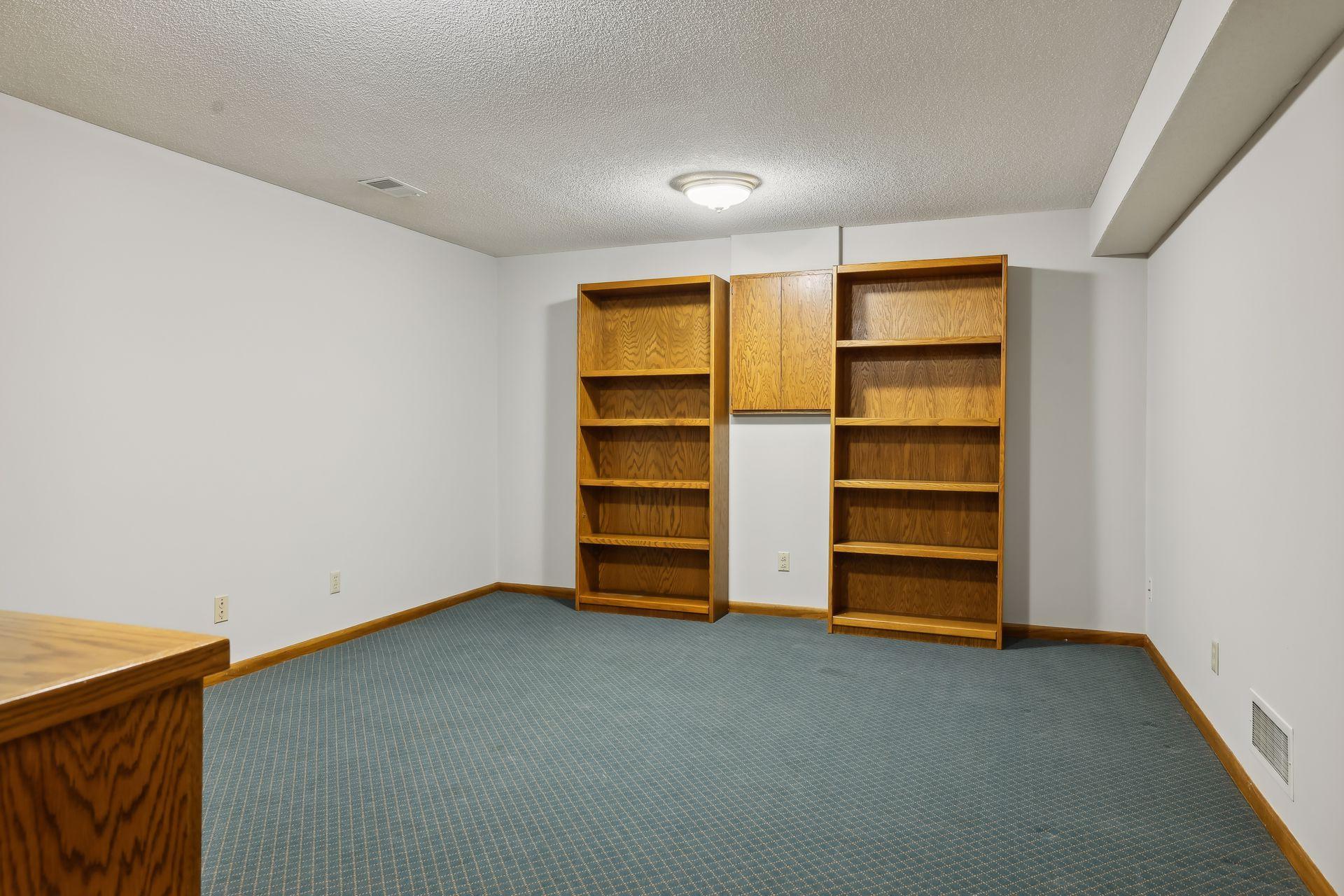 10120 Amsden Way Eden Prairie, MN 55347 - Photo 39 of 46