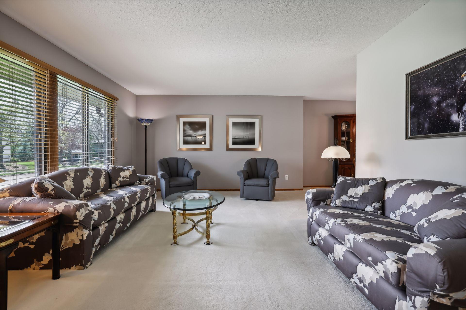 10120 Amsden Way Eden Prairie, MN 55347 - Photo 9 of 46