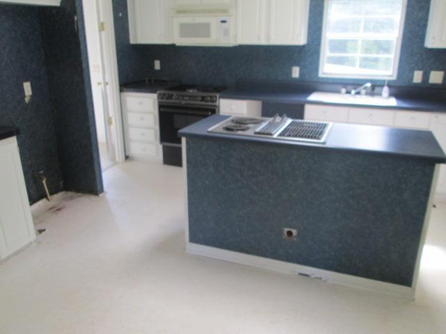571 Ahart Ridge Road Ararat, VA 24053 - Photo 5 of 19 moogk4
