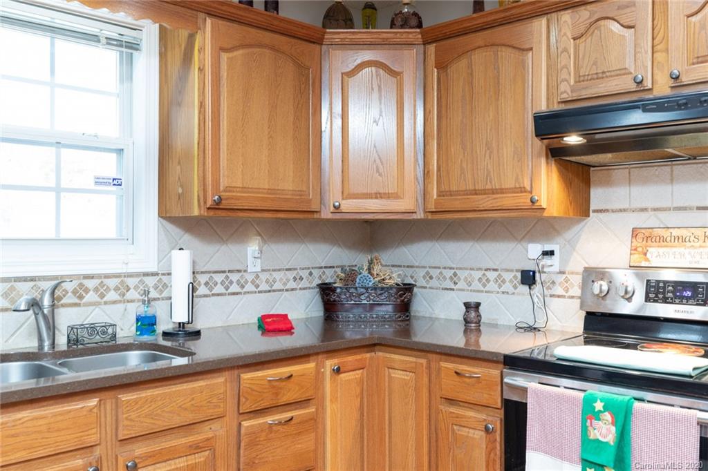 540 Calabash Road Clover, SC 29710 - Photo 26 of 43 Gallery Image 26