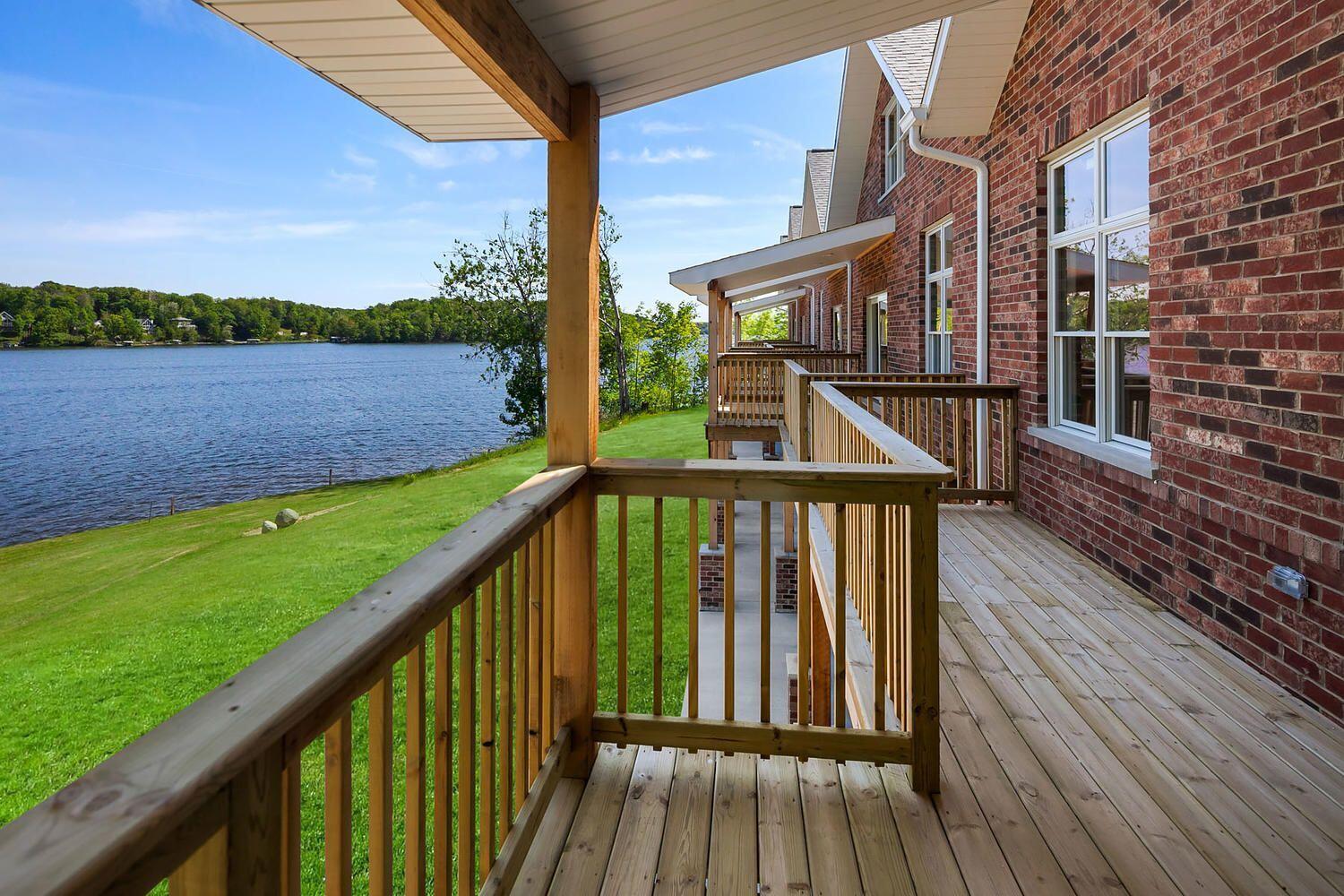 6044 North Beaune Road Ludington, MI 49431 - Photo 2 of 34 balconies