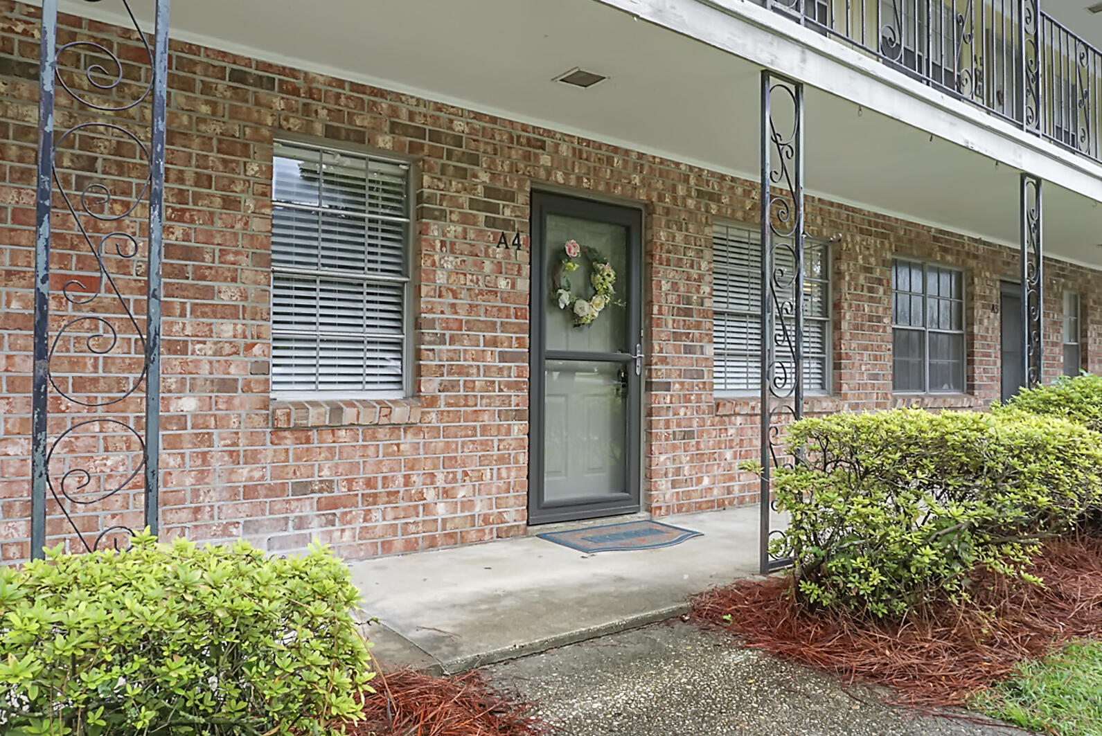 6240 Old Point Road, Unit A4 Hanahan, SC 29410 - Photo 4 of 22 6240 Old Point Road A4