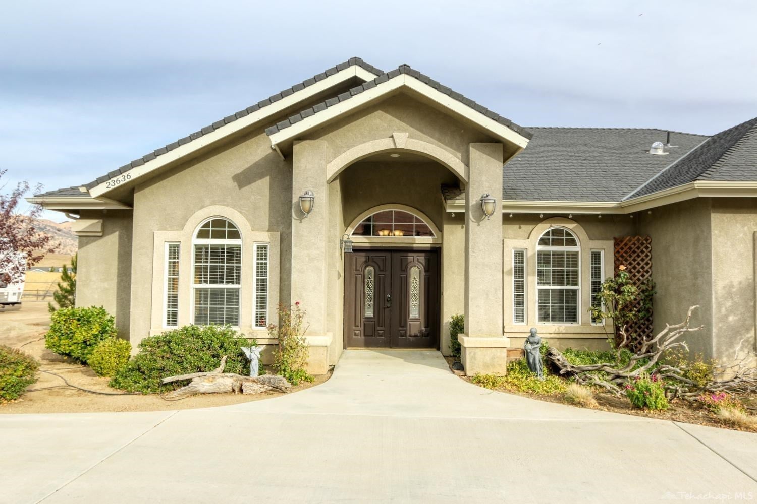 23636 Willow Canyon Road Tehachapi, CA 93561 - Photo 4 of 51 Gallery Image 4