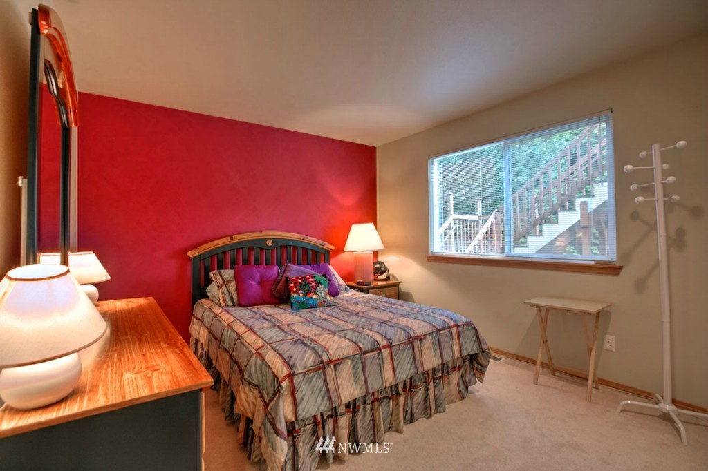 1005 North 29th Street Renton, WA 98056 - Photo 18 of 22 Gallery Image 18