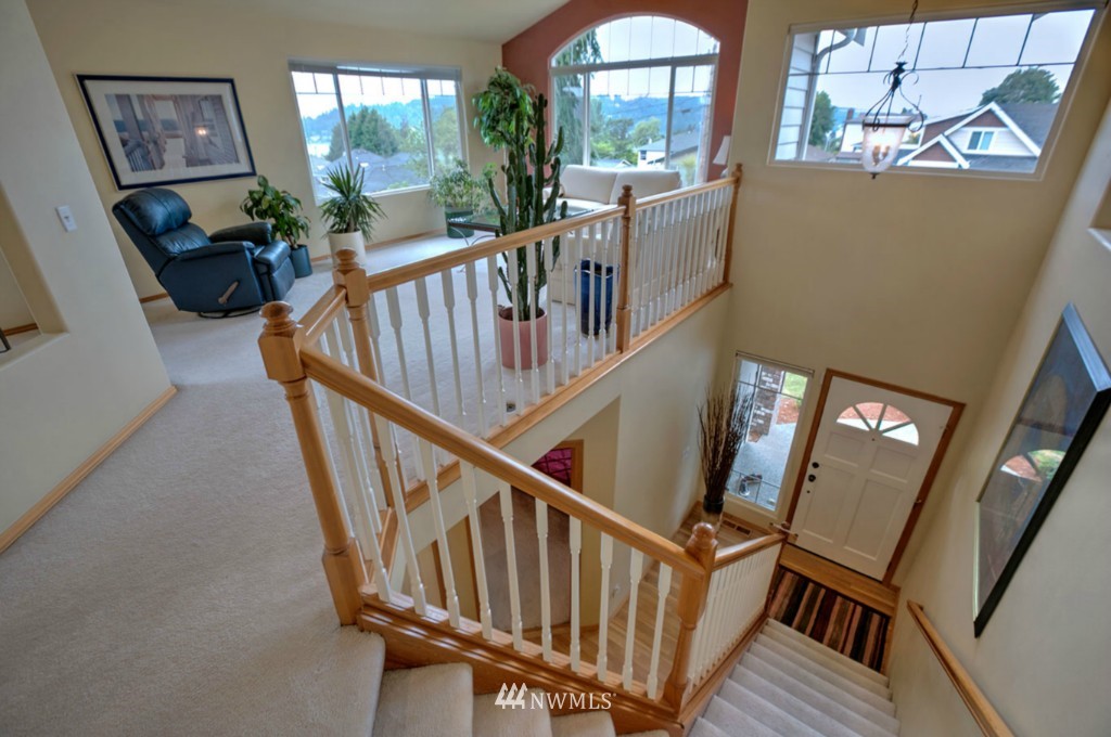 1005 North 29th Street Renton, WA 98056 - Photo 6 of 22 Gallery Image 6