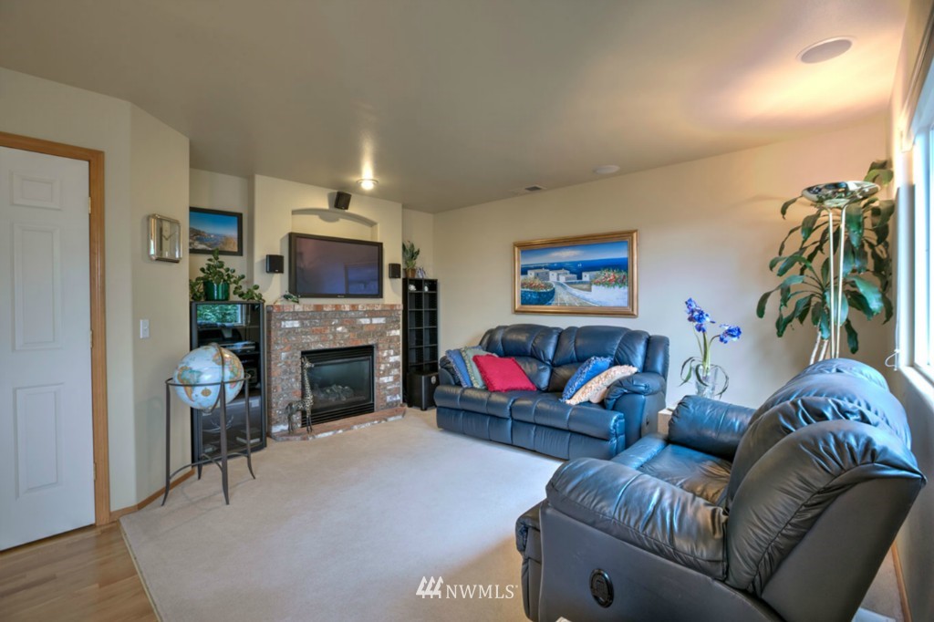 1005 North 29th Street Renton, WA 98056 - Photo 9 of 22 Gallery Image 9
