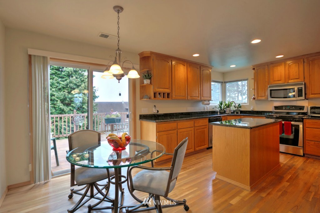 1005 North 29th Street Renton, WA 98056 - Photo 10 of 22 Gallery Image 10