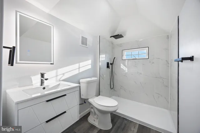 $419,900 | 2920 East Northern Parkway, Baltimore, MD 21214