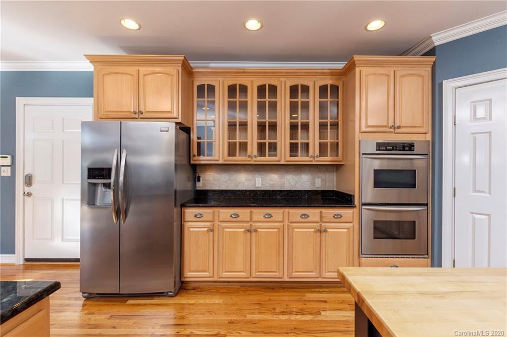 19 Brompton Road Arden, NC 28704 - Photo 11 of 39 Gallery Image 11