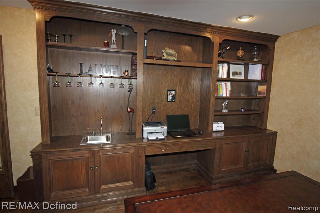 1360 Kingsview Avenue Rochester Hills, MI 48309 - Photo 14 of 27