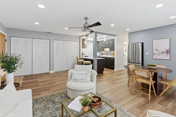 $270,000 | 1115 Royal St George Drive, Unit 201, Naperville, IL 60563