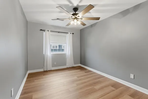 $270,000 | 1115 Royal St George Drive, Unit 201, Naperville, IL 60563