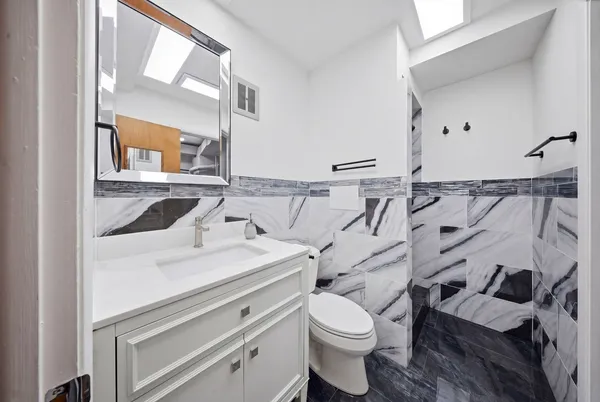 $270,000 | 1115 Royal St George Drive, Unit 201, Naperville, IL 60563