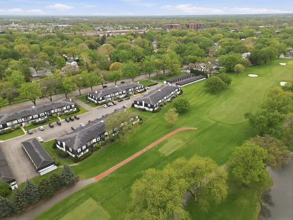 $270,000 | 1115 Royal St George Drive, Unit 201, Naperville, IL 60563
