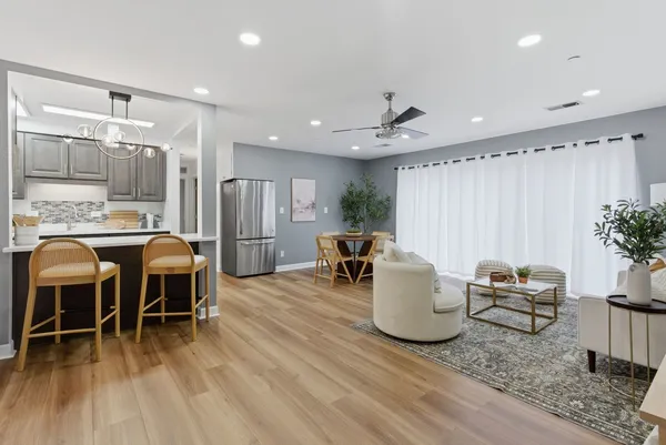 $270,000 | 1115 Royal St George Drive, Unit 201, Naperville, IL 60563