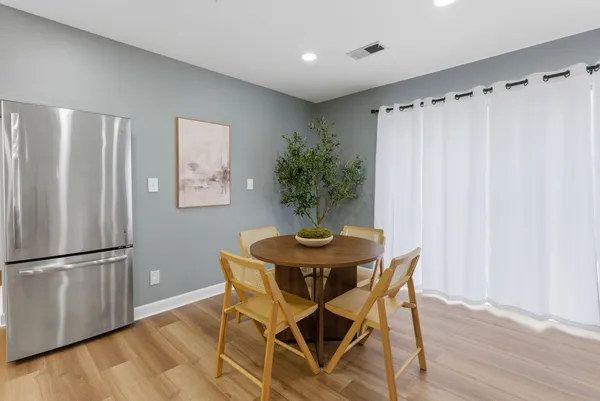 $270,000 | 1115 Royal St George Drive, Unit 201, Naperville, IL 60563