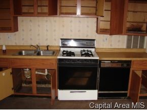 635 West Herndon Street Springfield, IL 62702 - Photo 5 of 12