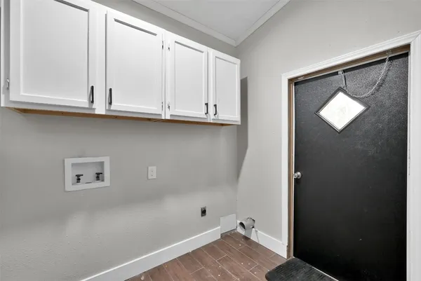 a view of empty room