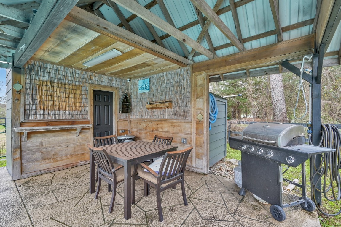 22603 Tuwa Road Tomball, TX 77375 - Photo 38 of 39 a view of an outdoor space with seating area