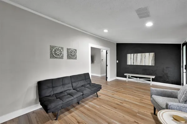 $3,000 | 22603 Tuwa Road, Tomball, TX 77375