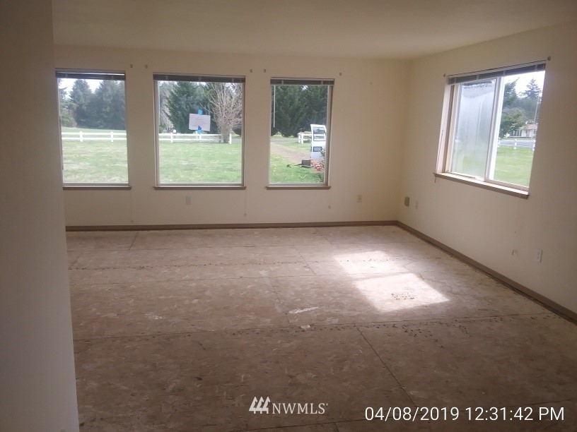 474 Roe Road Winlock, WA 98596 - Photo 3 of 23