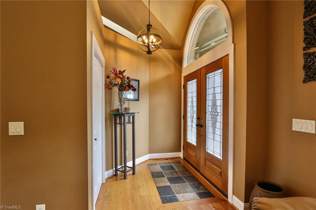 10901 Austin Traphill Road Traphill, NC 28685 - Photo 12 of 50 Foyer