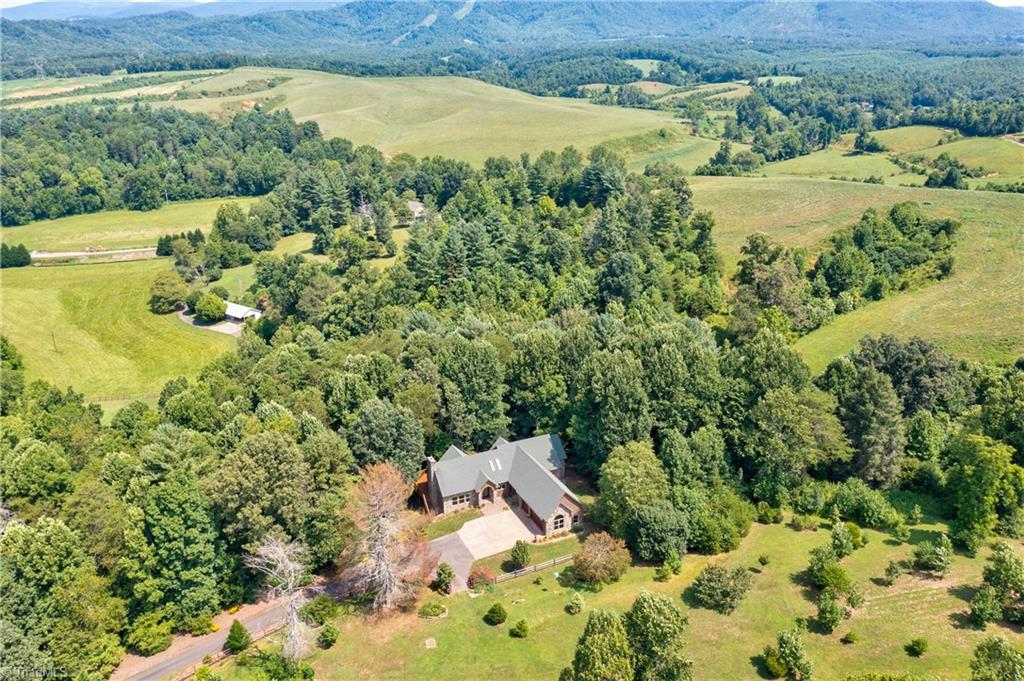10901 Austin Traphill Road Traphill, NC 28685 - Photo 46 of 50 No one around you for miles!