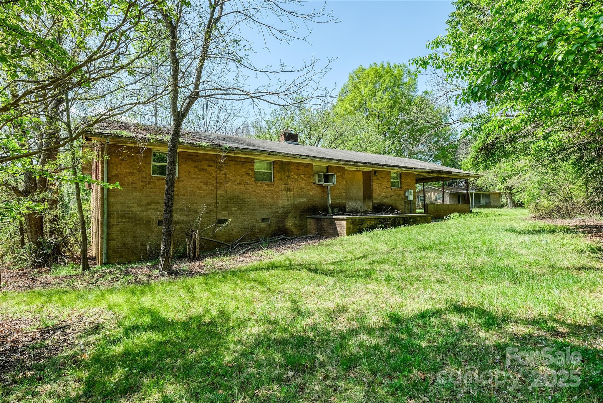 1100 Zion Church Road Hickory, NC 28602 - Photo 29 of 36