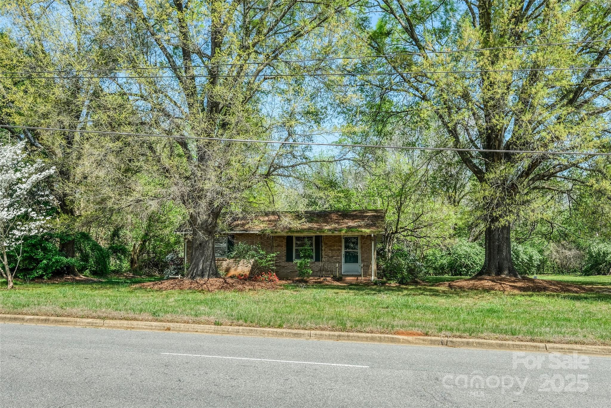 1100 Zion Church Road Hickory, NC 28602 - Photo 30 of 36