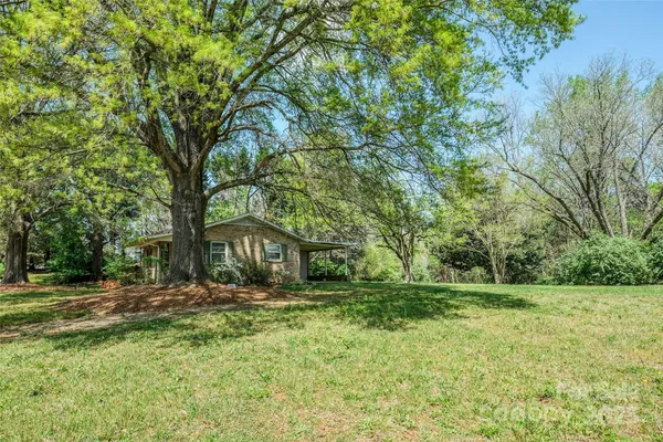 $2,300,000 | 1100 Zion Church Road, Hickory, NC 28602