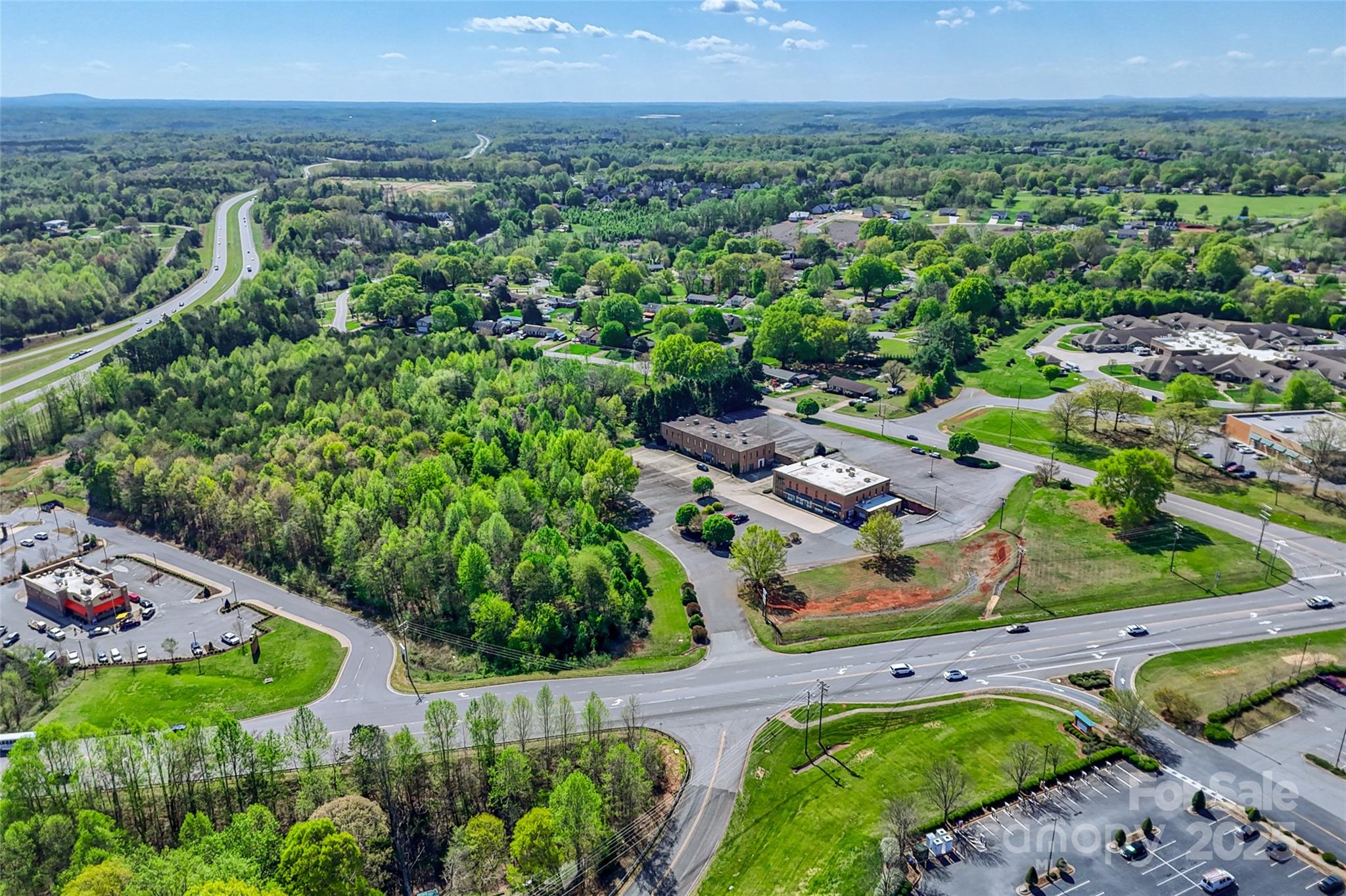 1100 Zion Church Road Hickory, NC 28602 - Photo 6 of 36