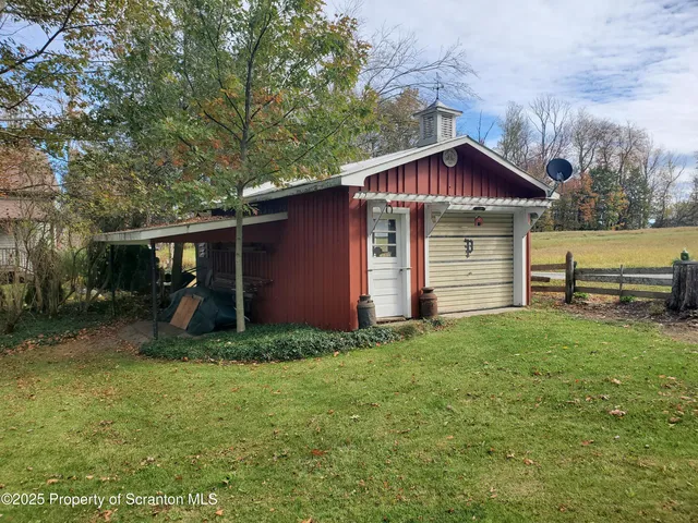 $319,500 | 1124 Heart Lake Road, Montrose, PA 18801