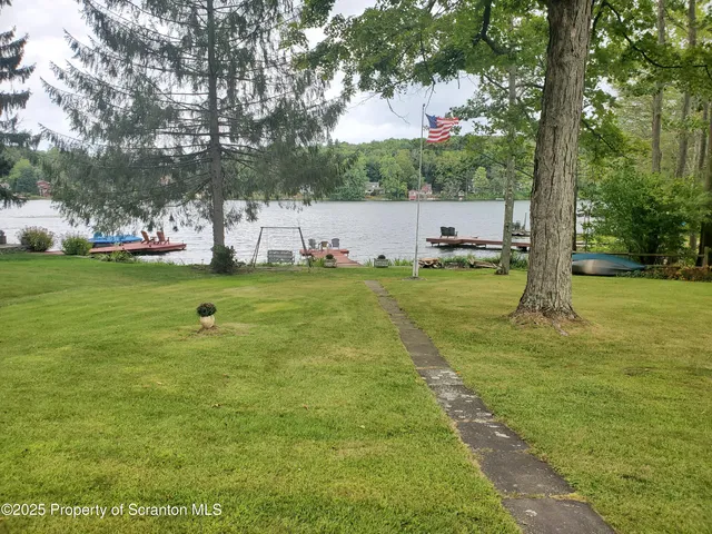 $319,500 | 1124 Heart Lake Road, Montrose, PA 18801