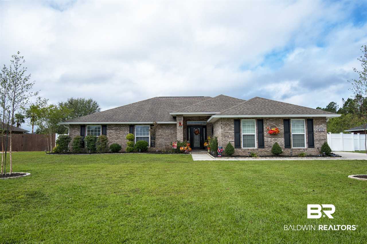 139 Meadow Run Loop West Foley, AL 36535 - Photo 1 of 43 Well Manicured Lawn